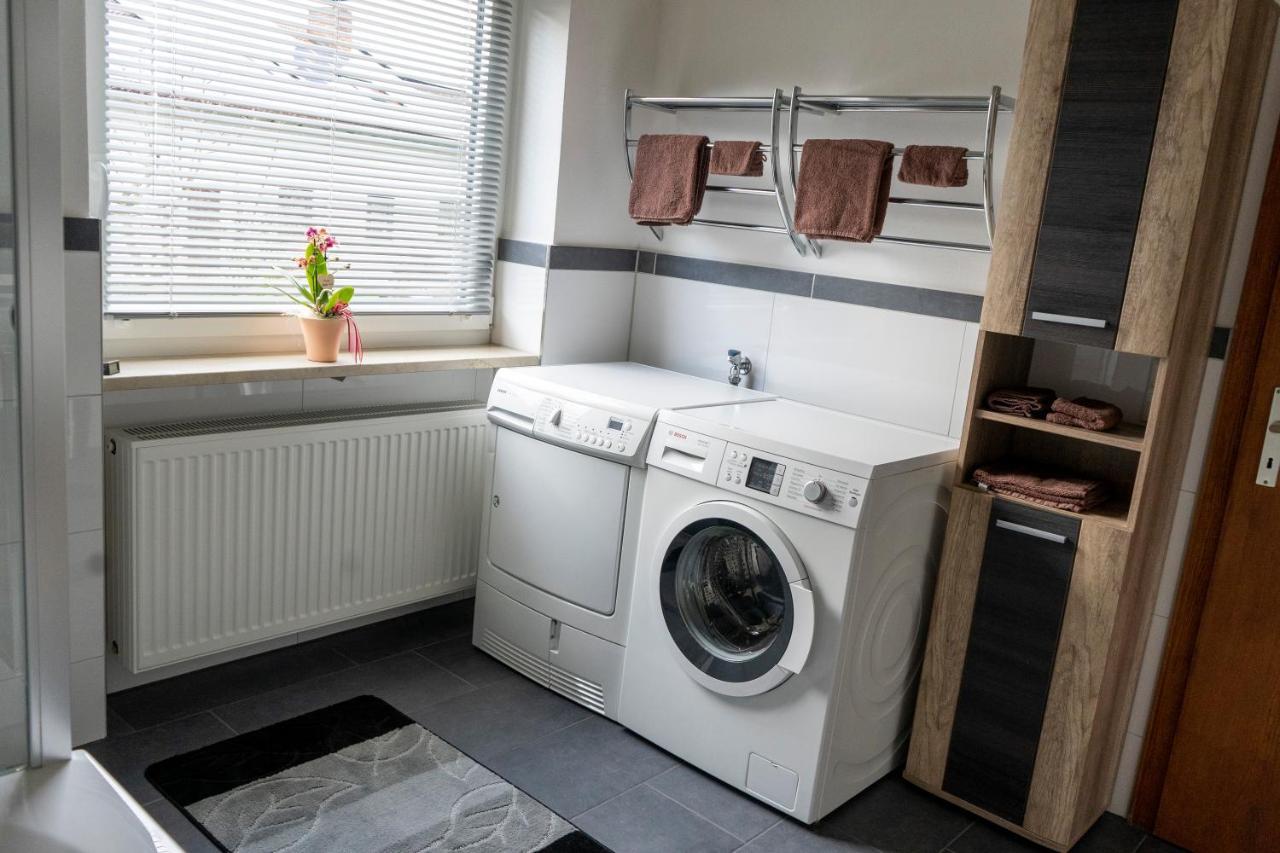 Ferienwohnung Hertreiter In Dingolfing 110Qm Экстерьер фото